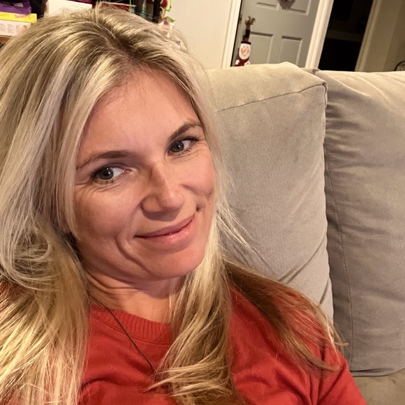 Meet your Posher, Maggie - Picture 1 of 1